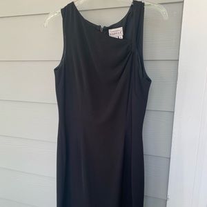 Adrianna Pappel midi dress. Black. size small. Like new condition